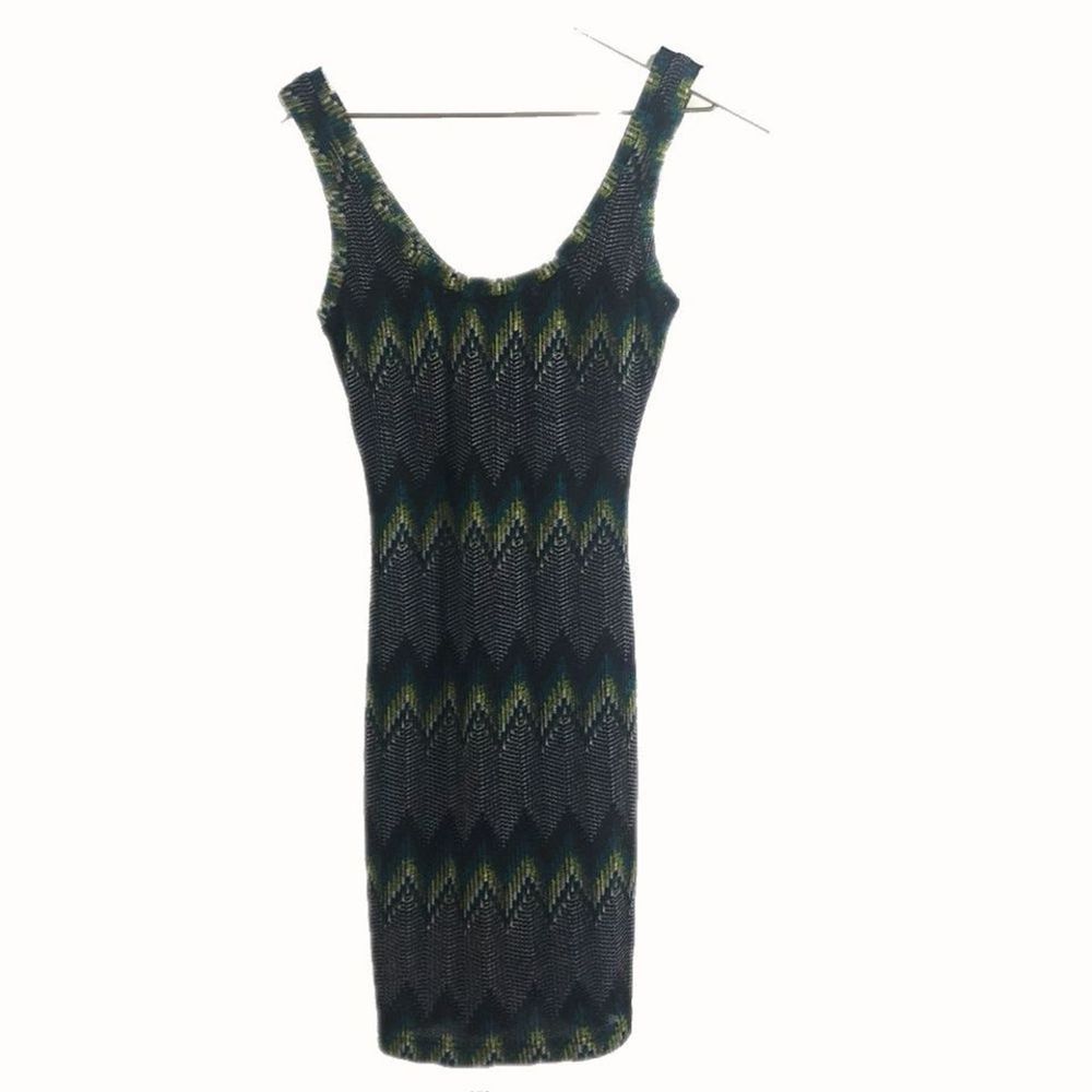 Willow & Clay size S Black & green knitted dress